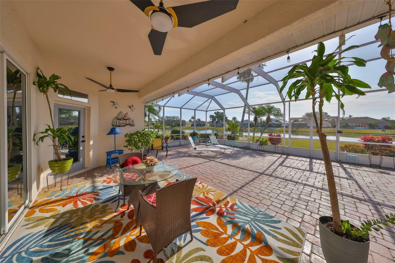Property Photo: 1123 Signature Drive FL 33573