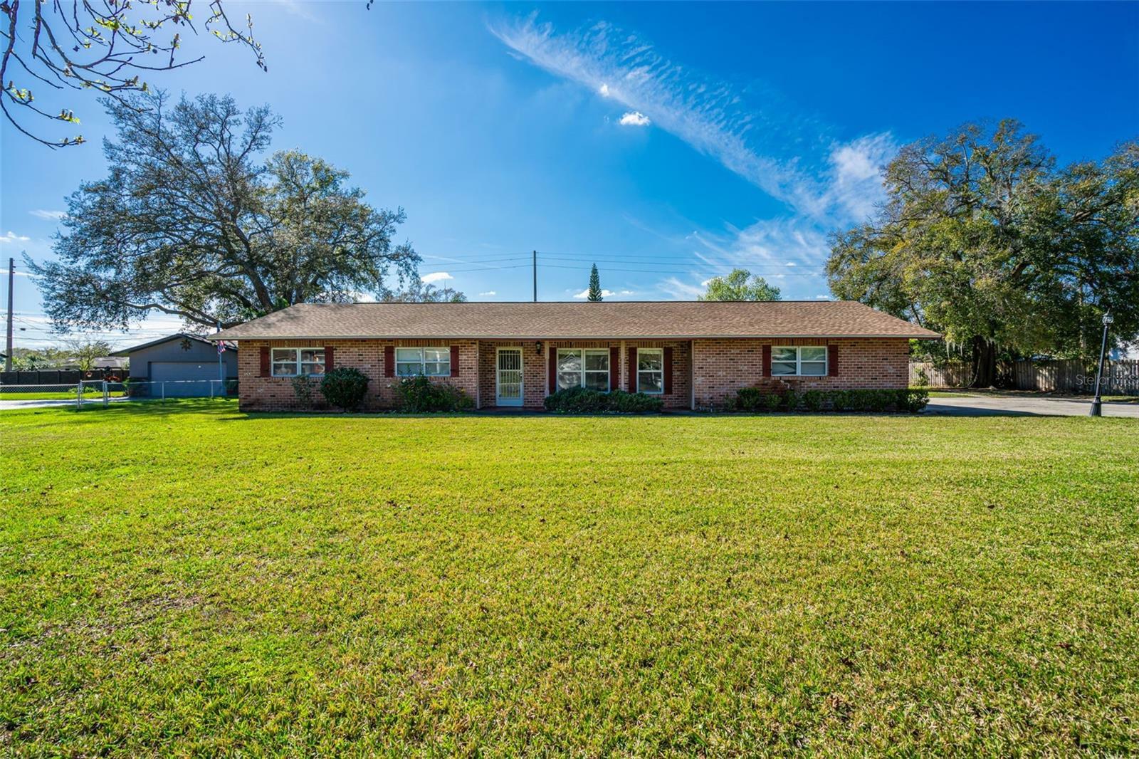 Property Photo: 1624 Bel Air Avenue FL 32812
