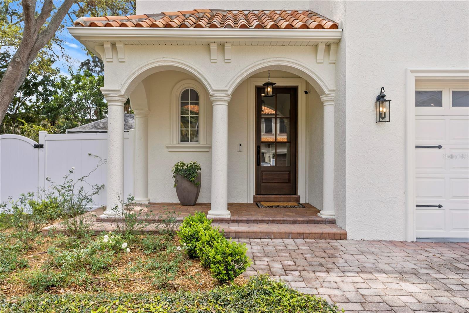 Property Photo: 4310 W Sevilla Street FL 33629