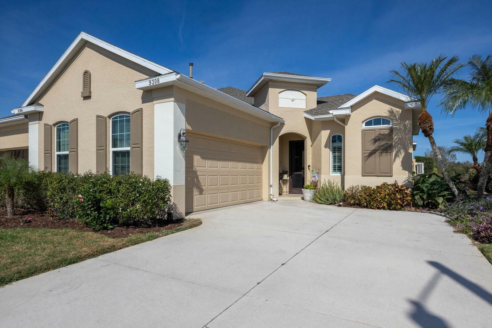 Property Photo: 9308 34th Court E FL 34219