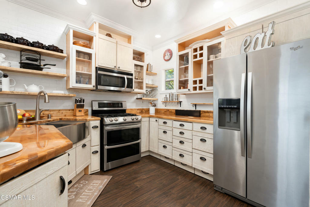 2716 Borchard Road  Newbury Park CA 91320 photo