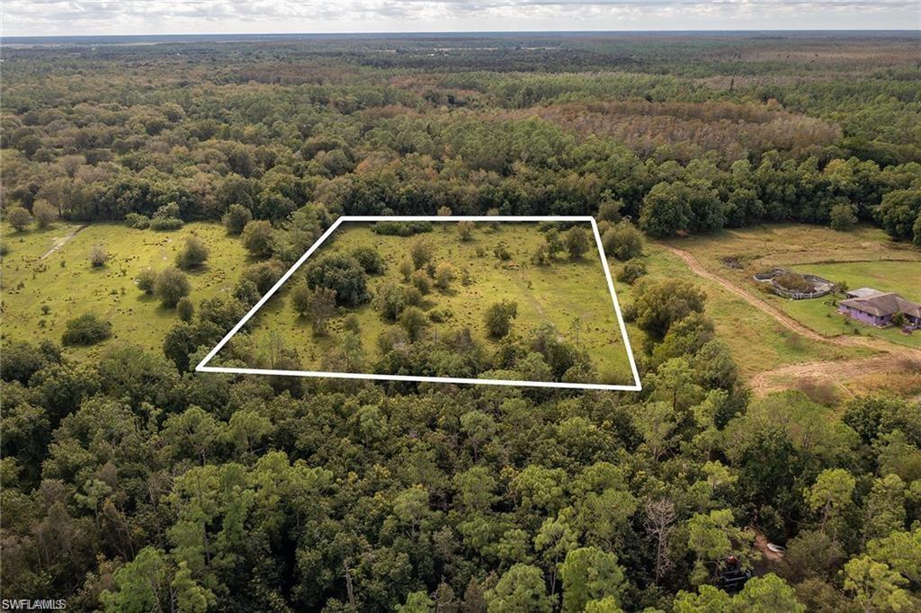 Property Photo: 0 Anhinga Rd FL 34120