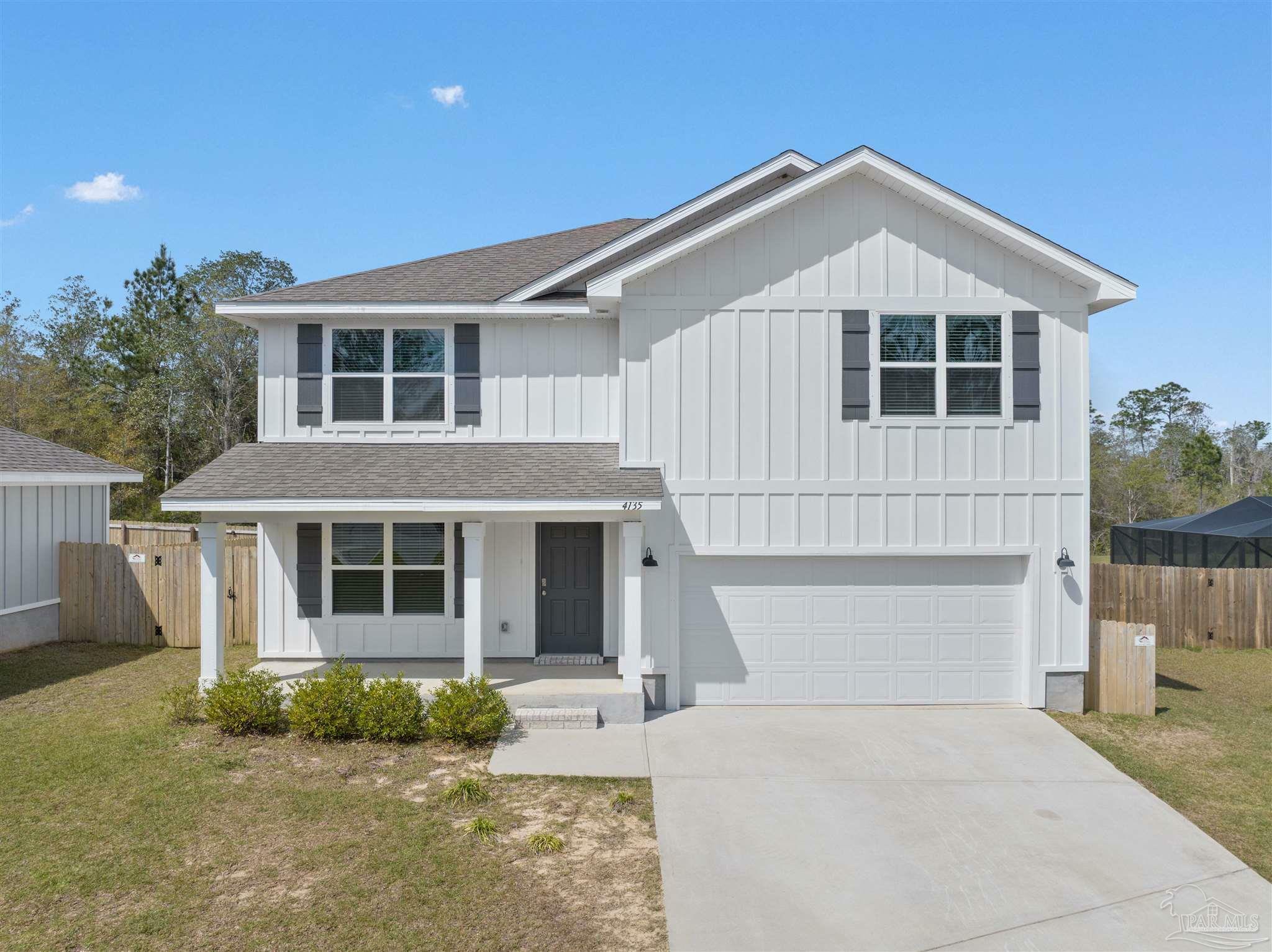 Property Photo: 4135 Whitetail Ln FL 32526