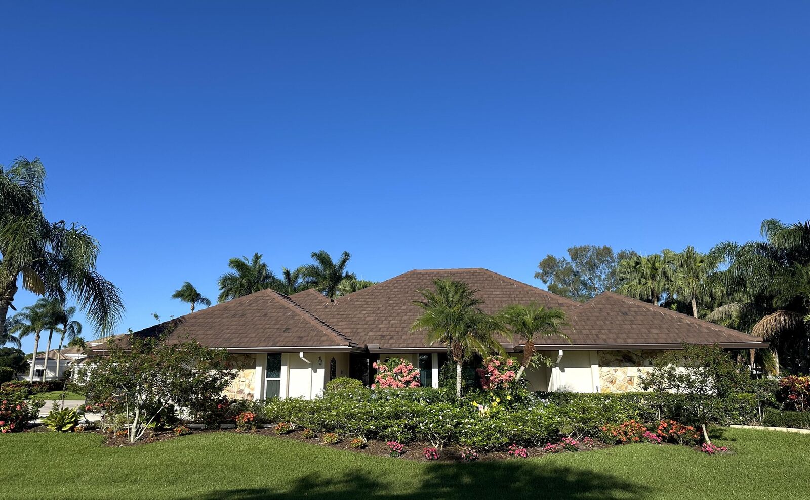 Property Photo:  1 Cuillan Circle  FL 33418 