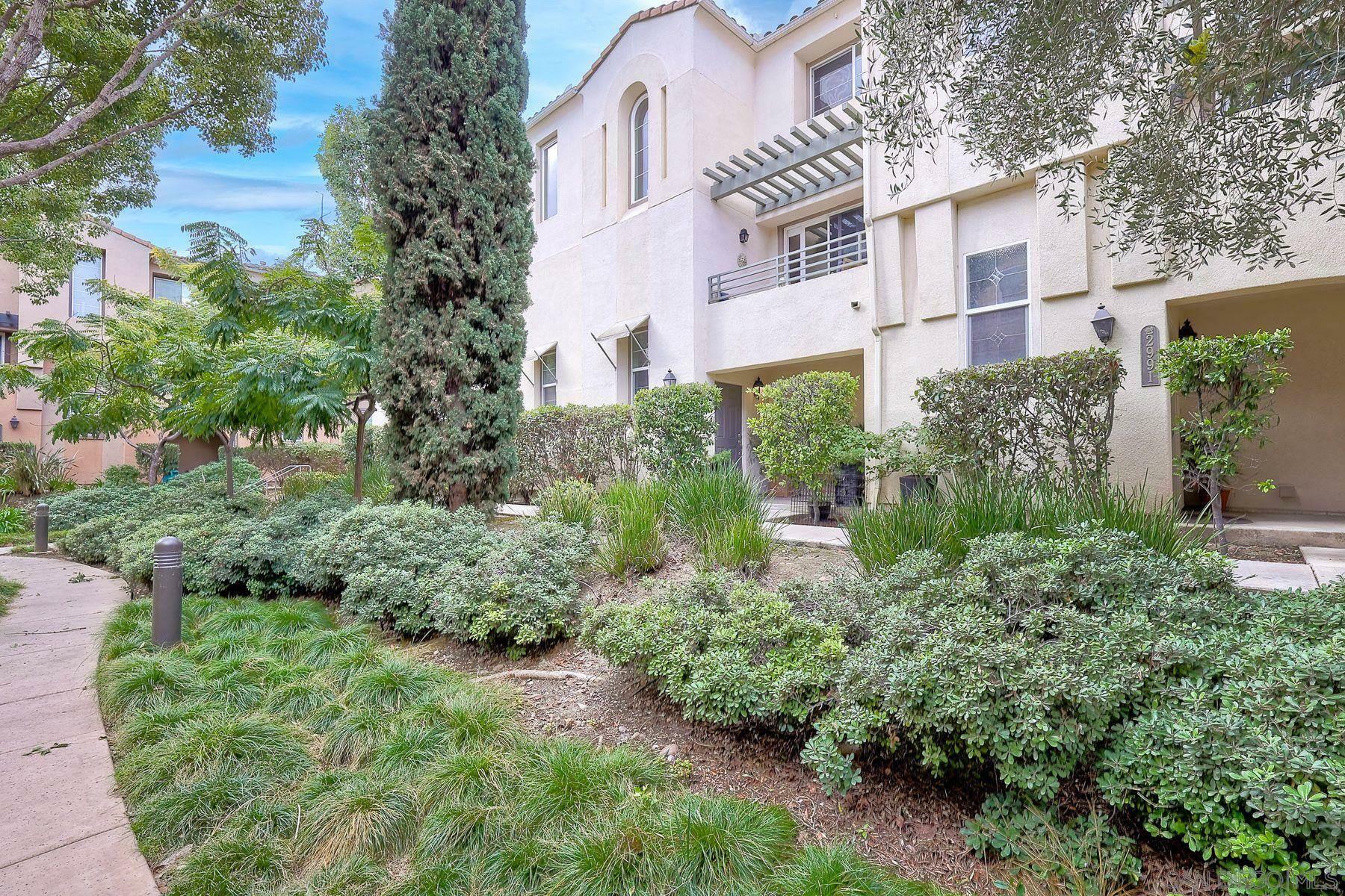 2989 Escala Cir  San Diego CA 92108 photo