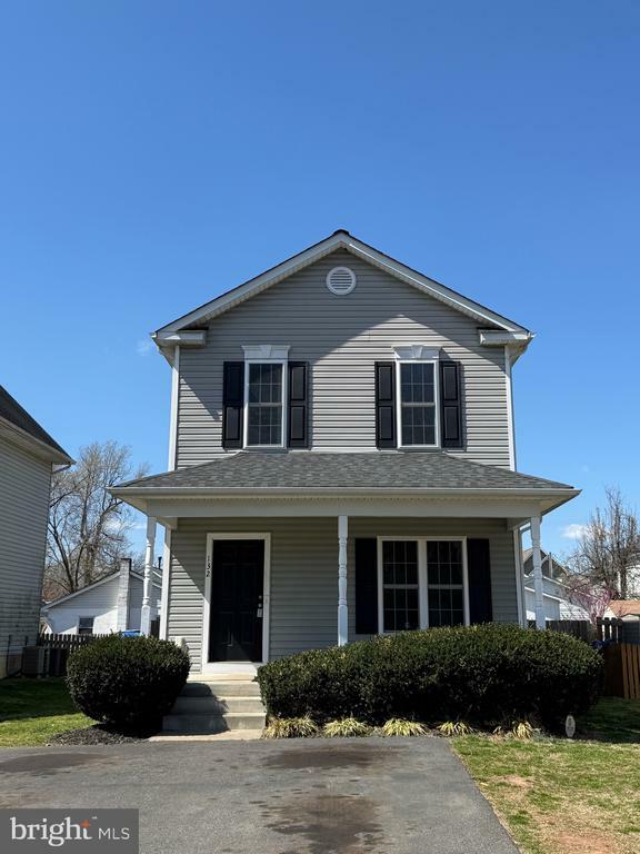 Property Photo: 132 Mansfield St VA 22408