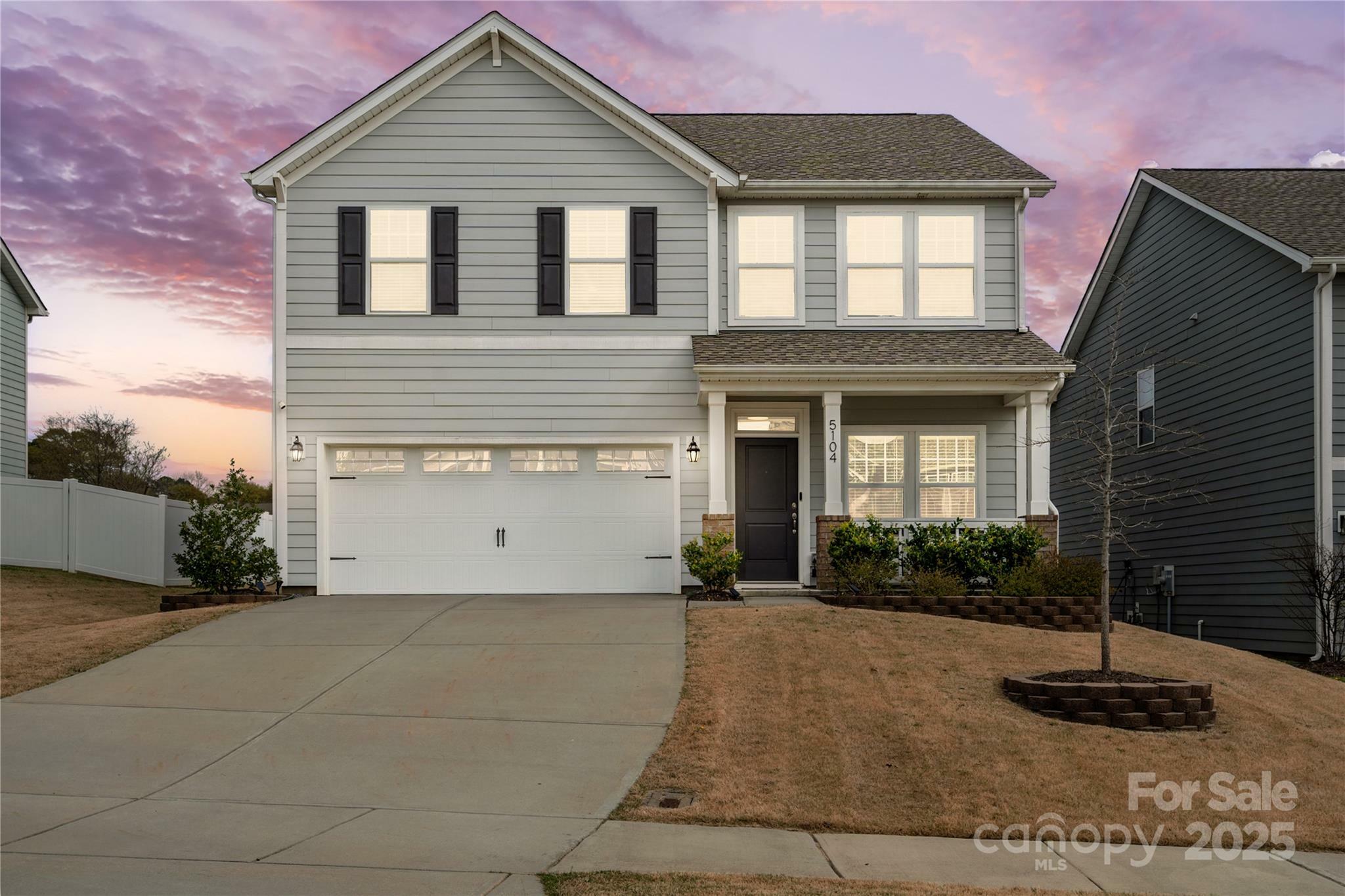 Property Photo: 5104 Thomasville Drive NC 28012