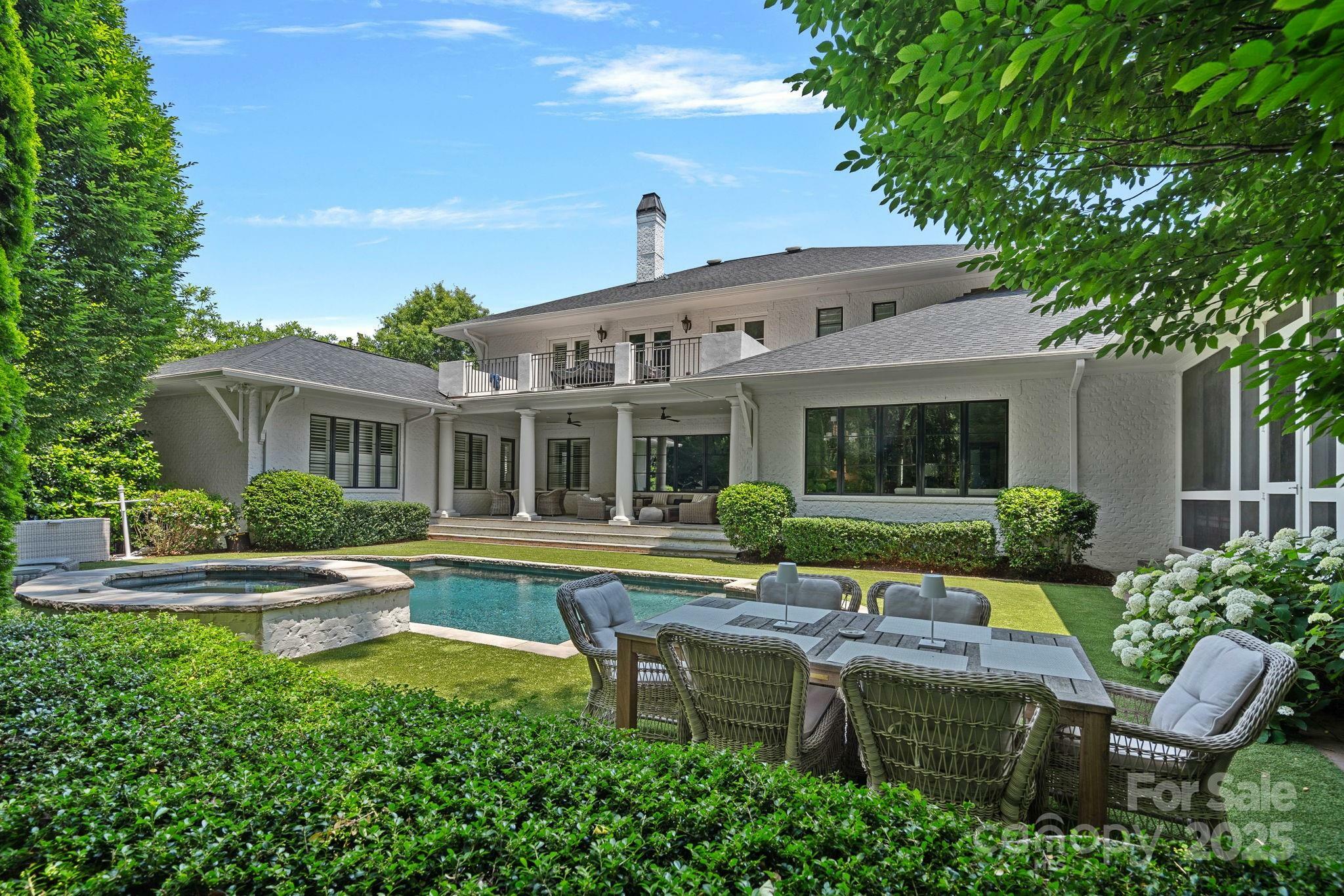 Property Photo: 19117 Davidson Concord Road NC 28036