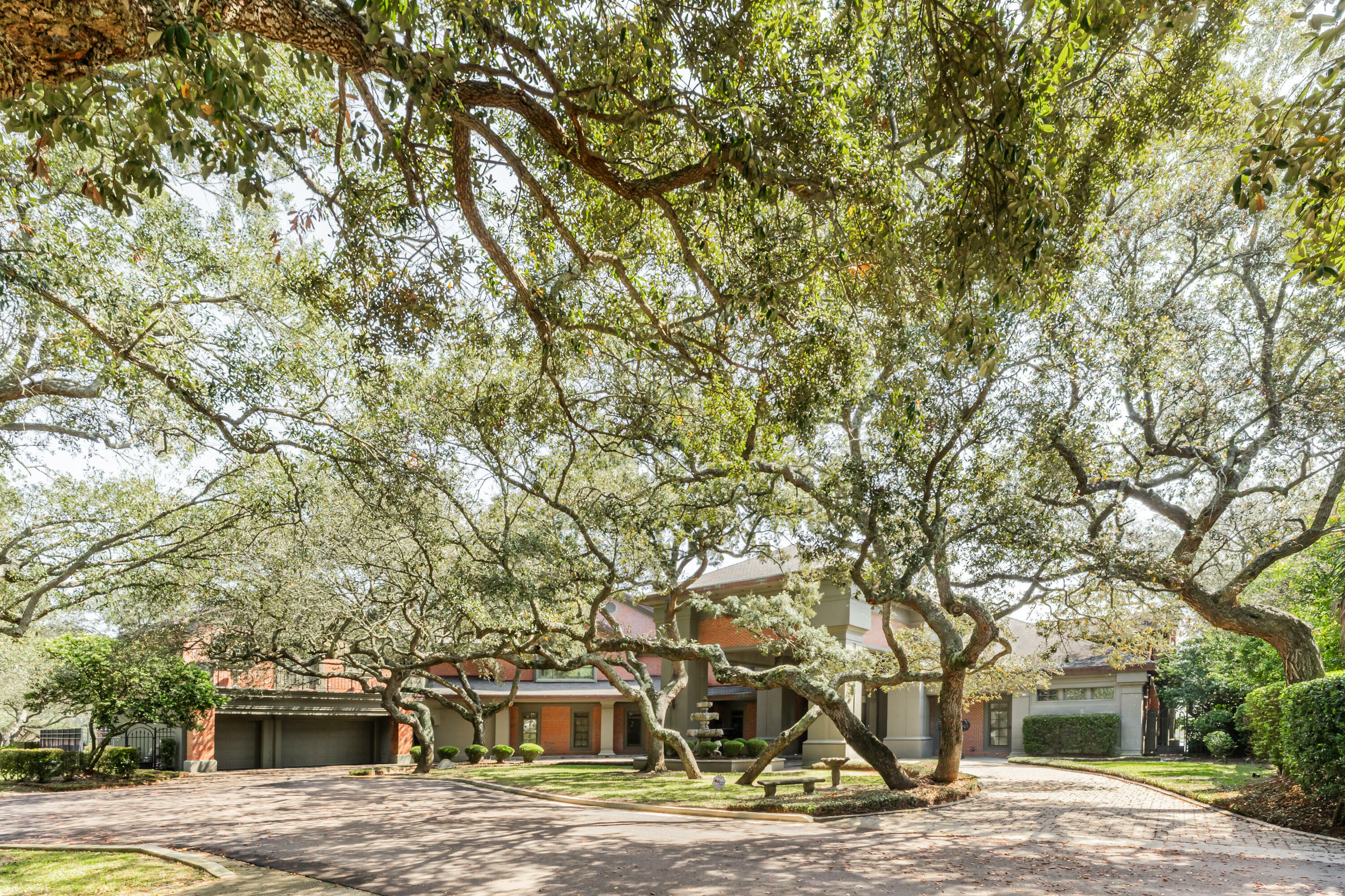 204 Laura Lane  Gulf Breeze FL 32561 photo