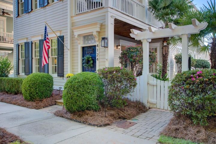 Property Photo:  4124 Hunt Street  GA 30014 