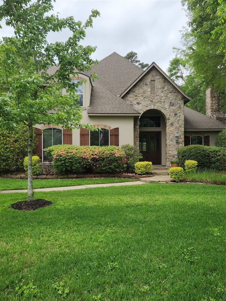 Property Photo: 5016 Rimrock Pass Drive TX 77316