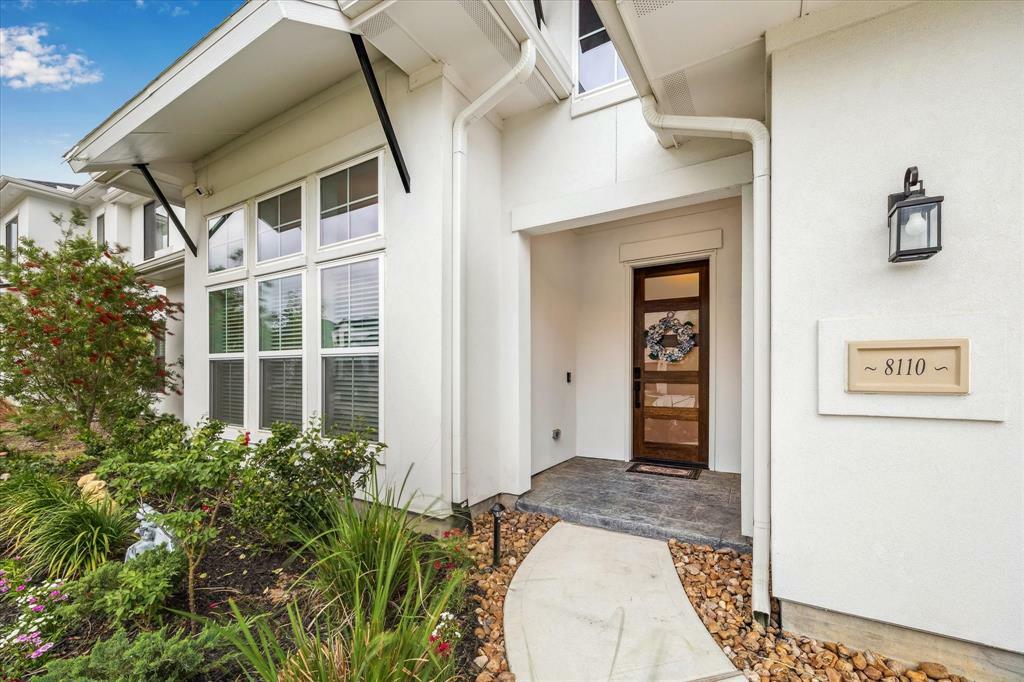 Property Photo: 8110 Allston Village Trail Trail TX 77389