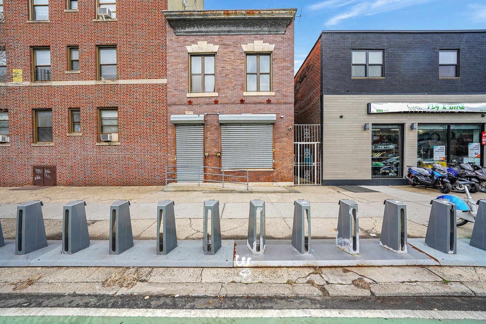 Property Photo:  3005 31st Avenue  NY 11106 