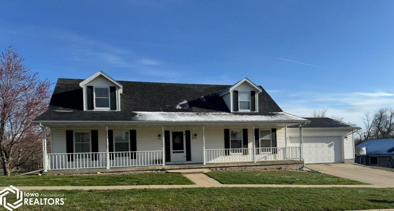 1309 Emerald Drive  Marshalltown IA 50158 photo