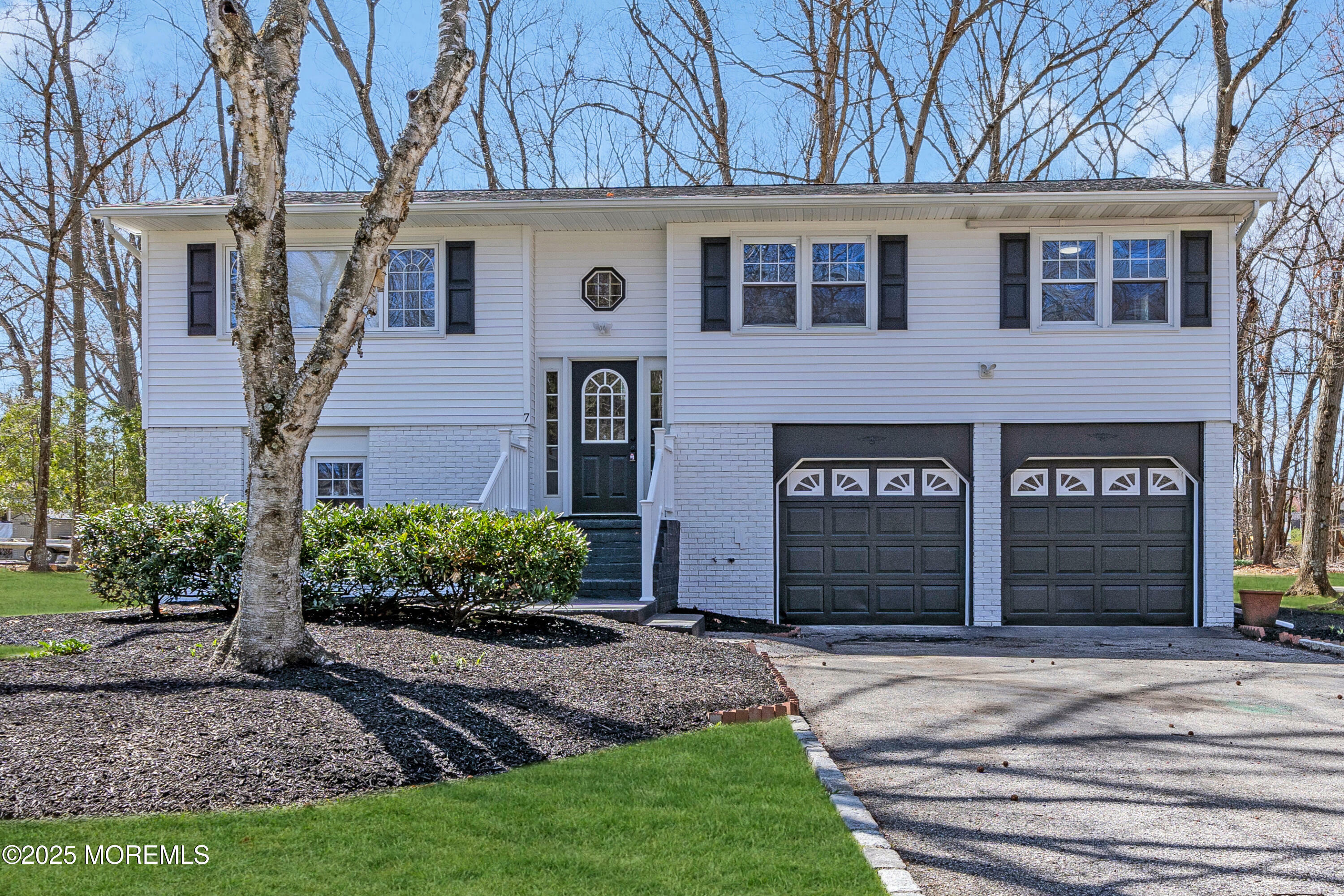 Property Photo: 7 Bunker Hill Road NJ 08648