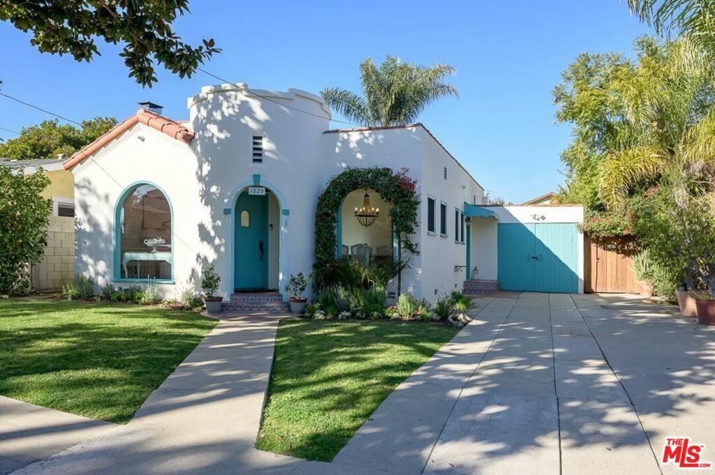 Property Photo: 1825 260th Street CA 90717