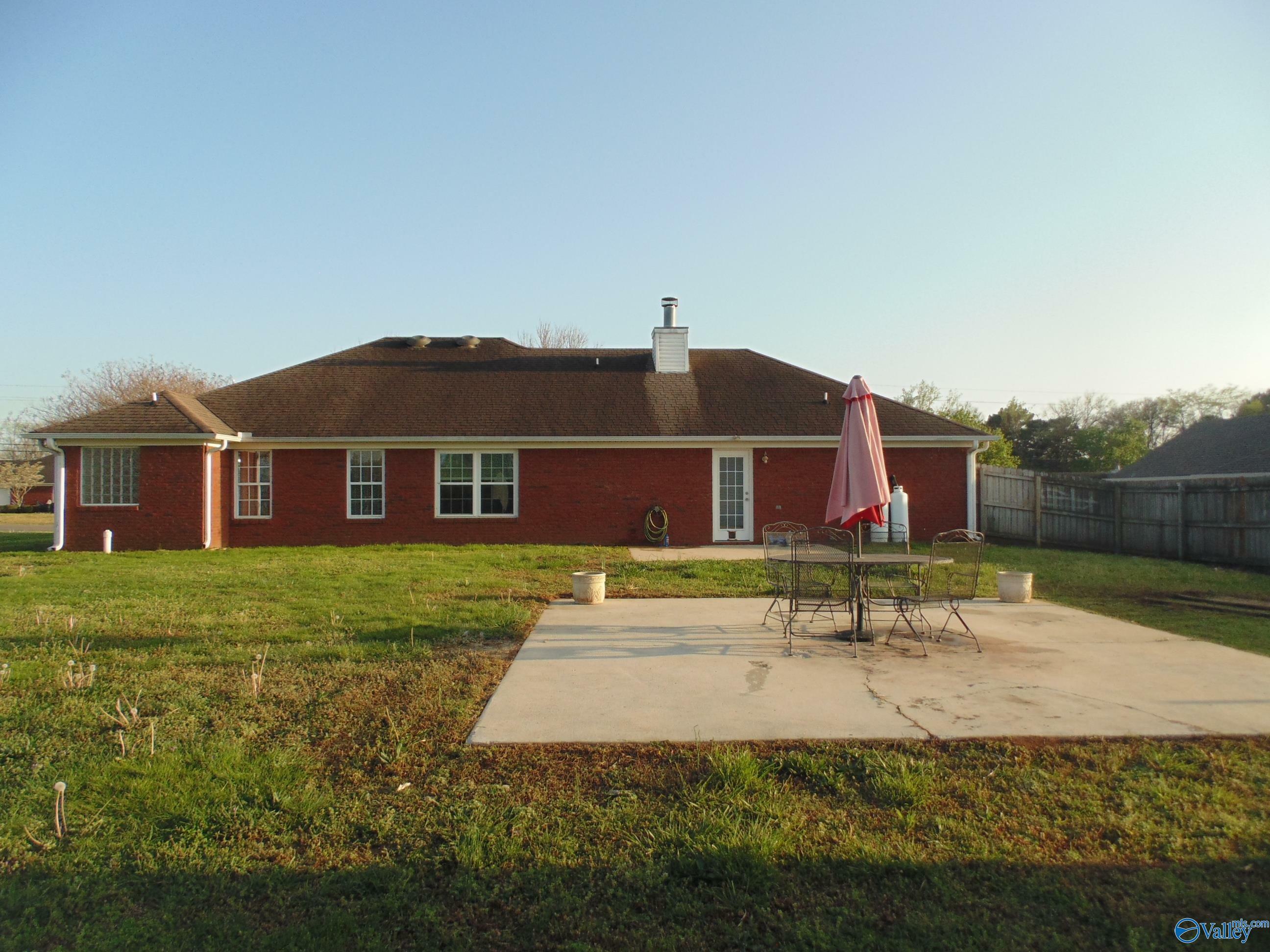Property Photo:  303 Antler Point Drive  AL 35761 