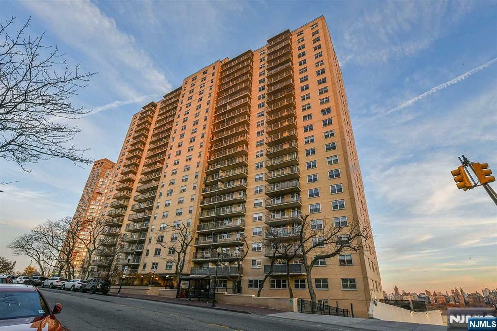 Property Photo: 6600 Boulevard East 22J NJ 07093
