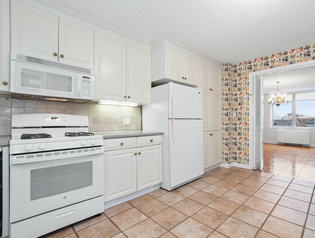 Property Photo: 280 Boylston St. 714 MA 02467