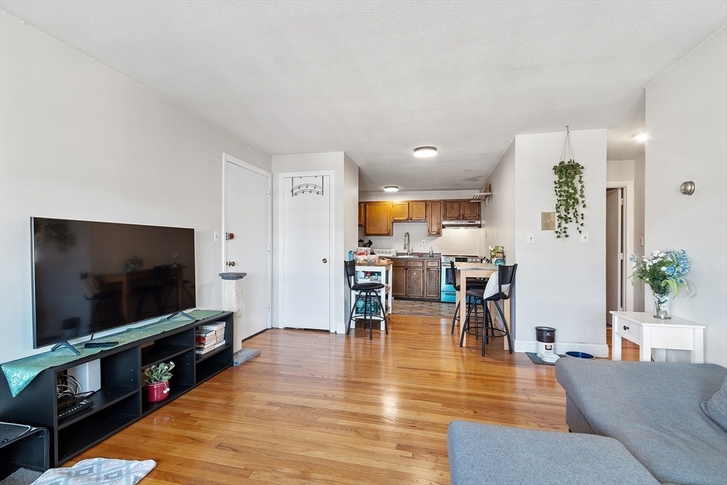 Property Photo:  239 Kelton St 42  MA 02134 