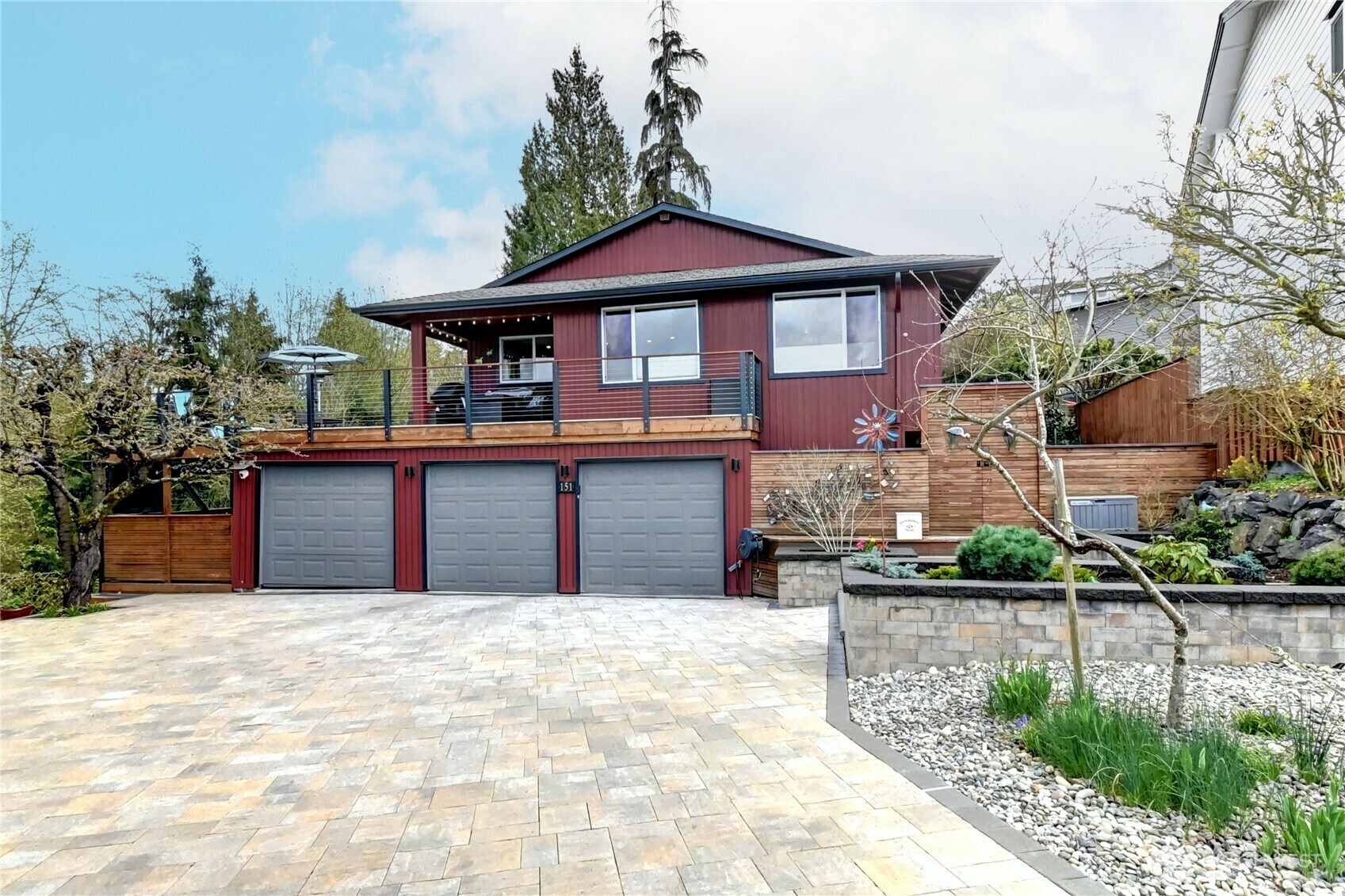Property Photo: 151 S 294th Place WA 98003