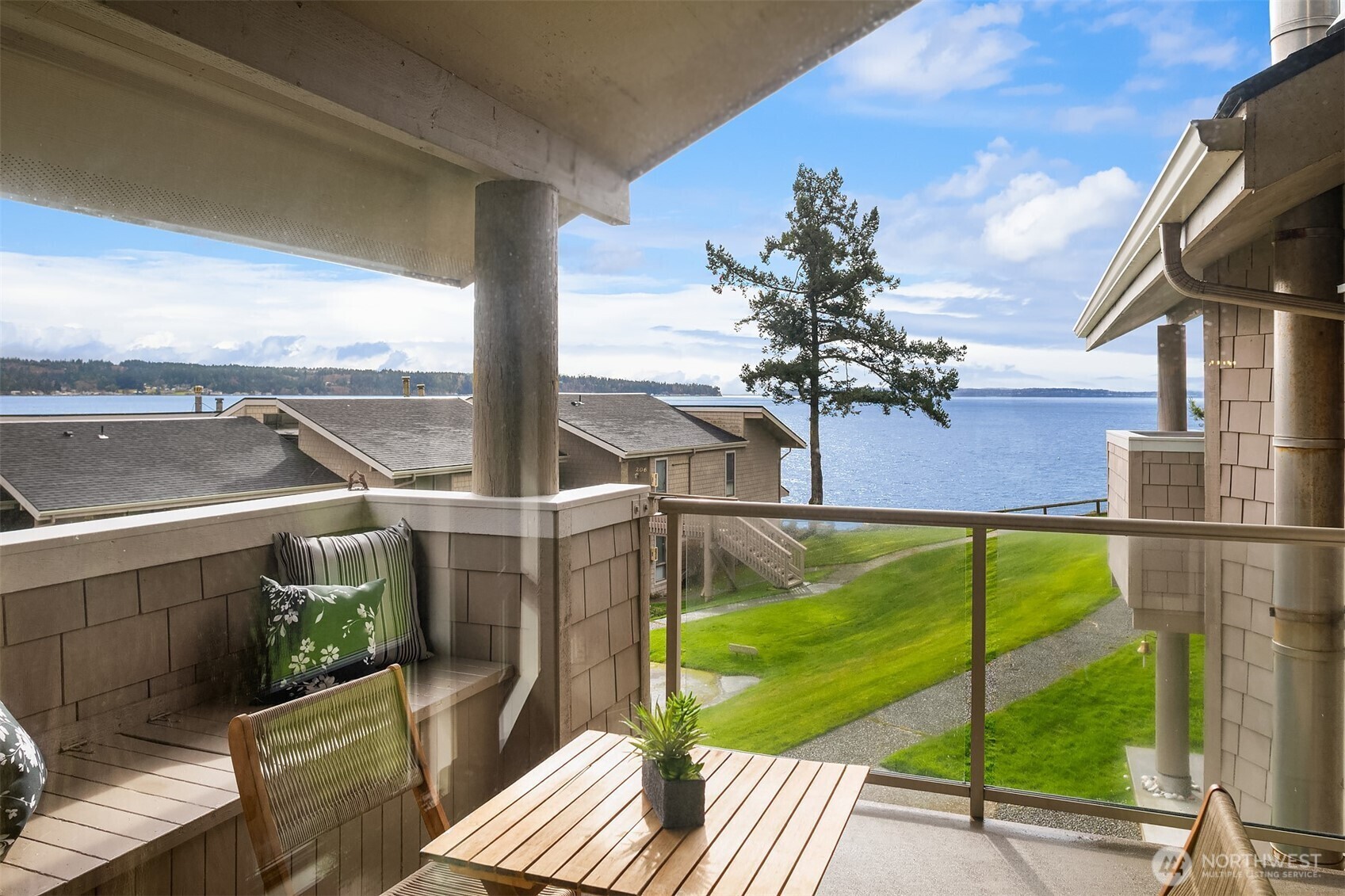 Property Photo:  802  Old Beach Road 201  WA 98249 
