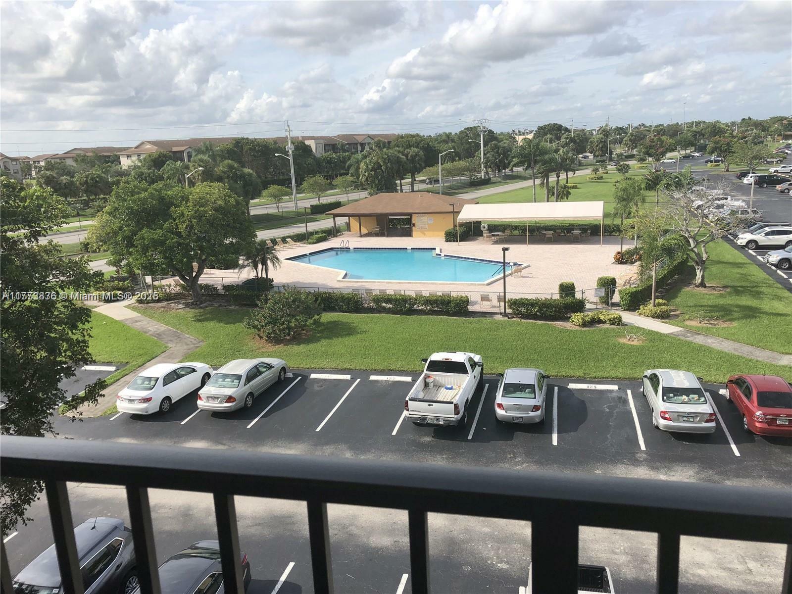 Property Photo: 13550 SW 6th Ct 413A FL 33027