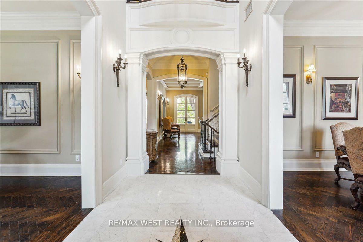Property Photo: 56 Ravenscrest Drive ON M9B 5M7