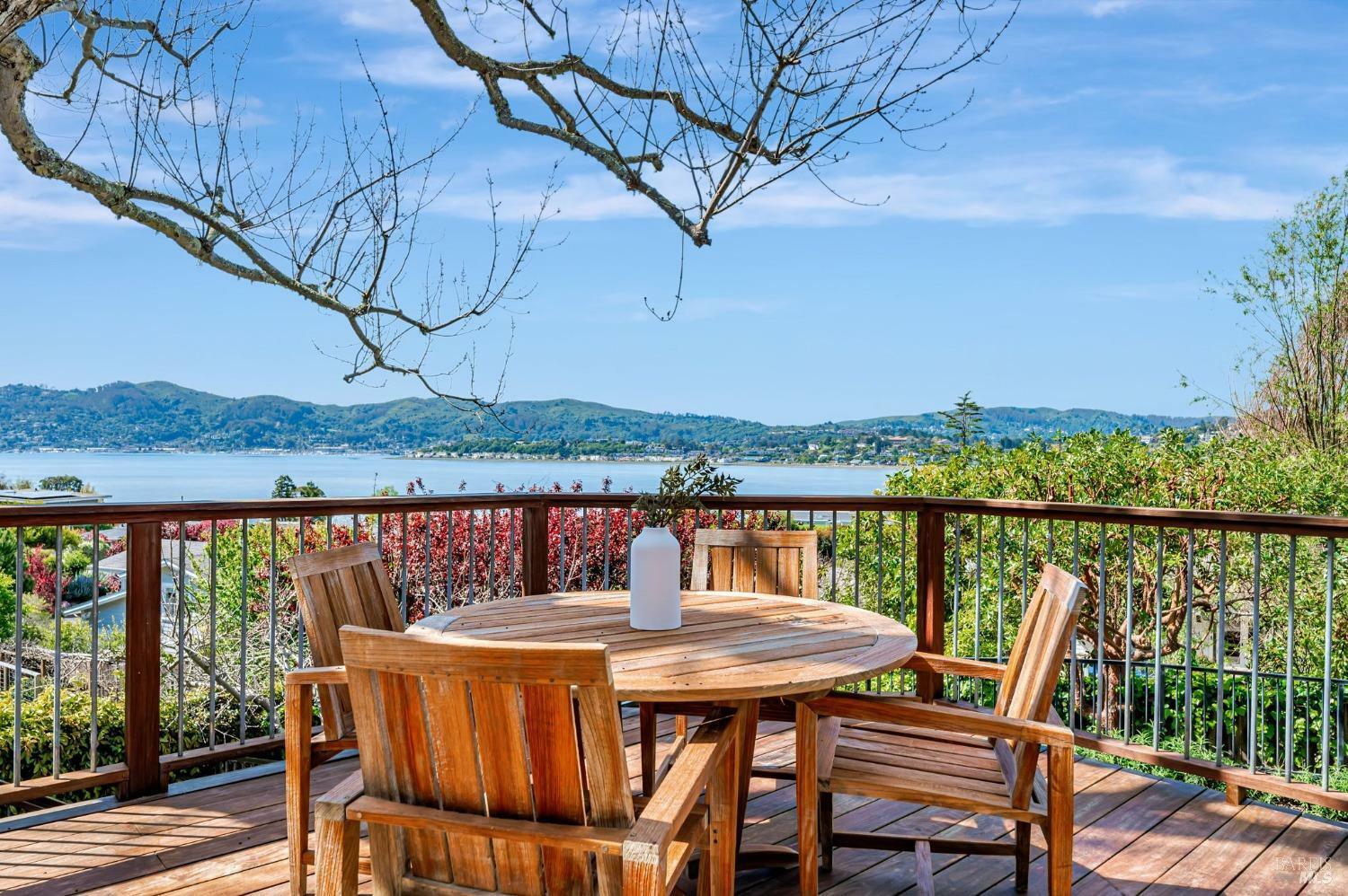 Property Photo: 544 Silverado Drive CA 94920