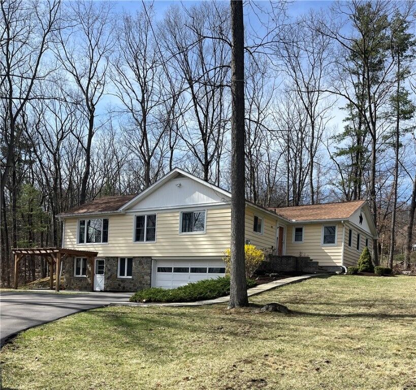 Property Photo:  787 Larchmont Road  NY 14905 