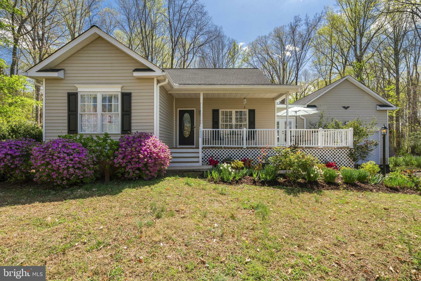 Property Photo: 3704 Elk Creek Road VA 23117