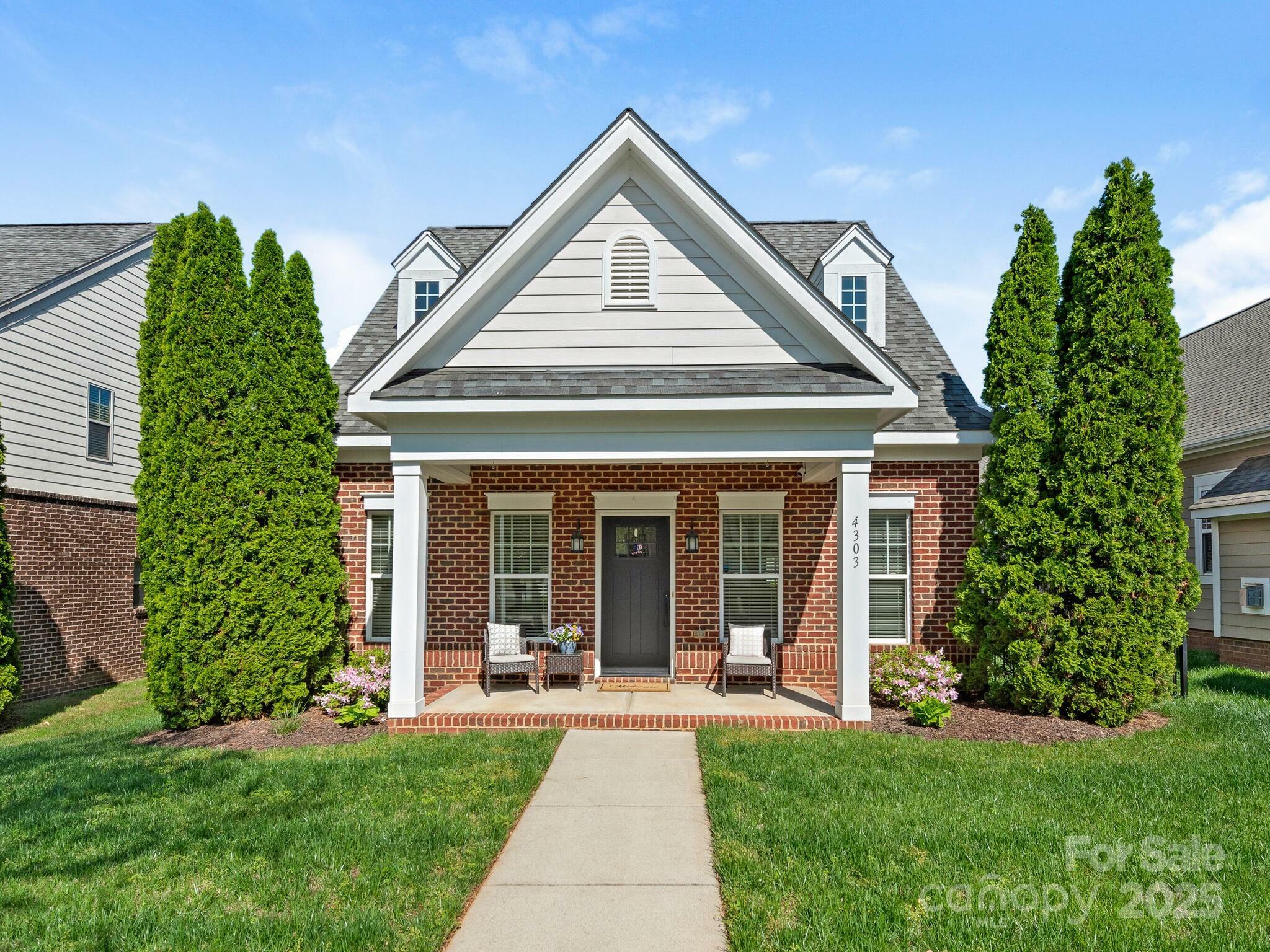 Property Photo: 4303 Patriots Hill Road NC 28227