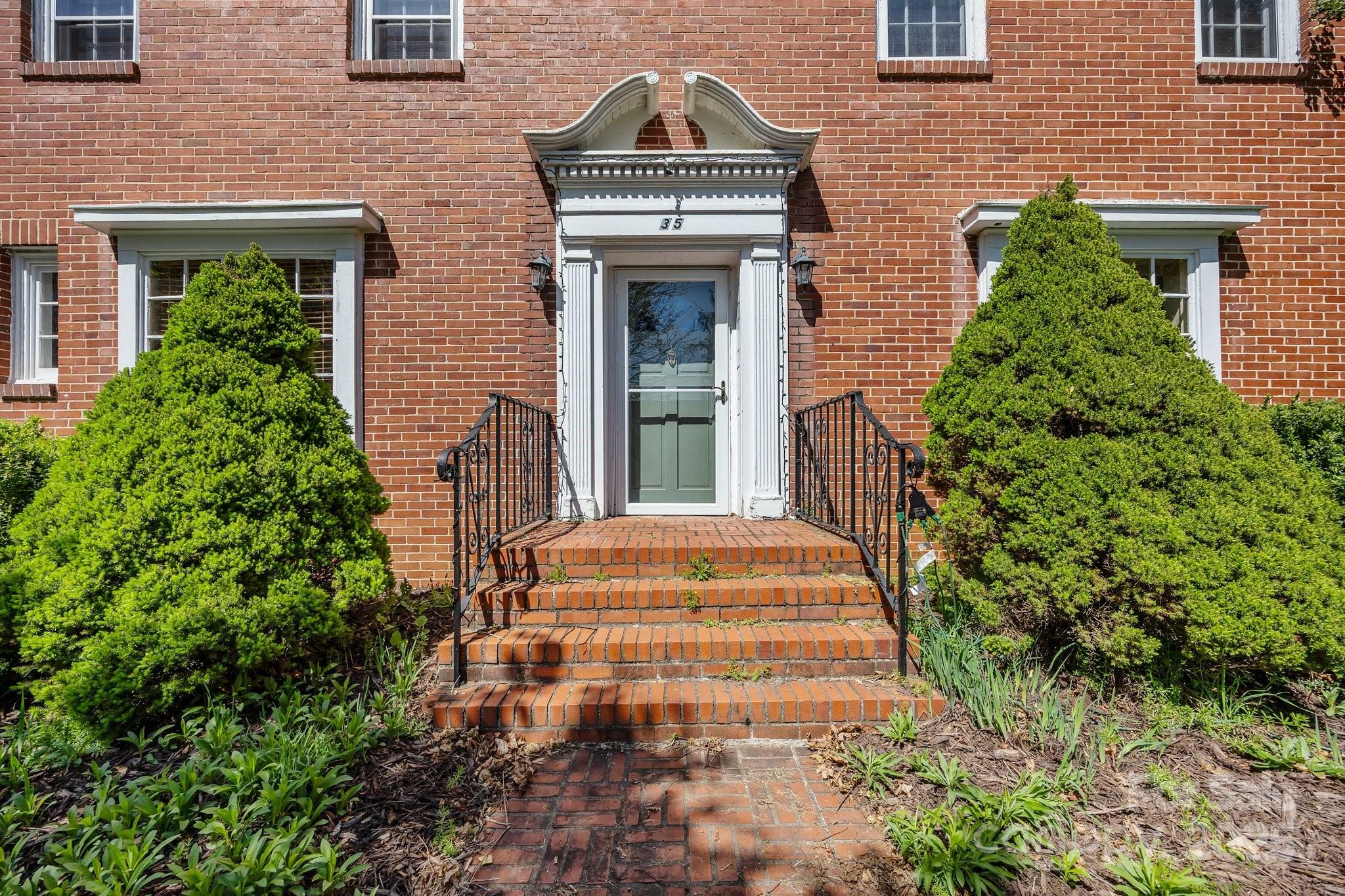 Property Photo: 35 Johnson Street NC 28716