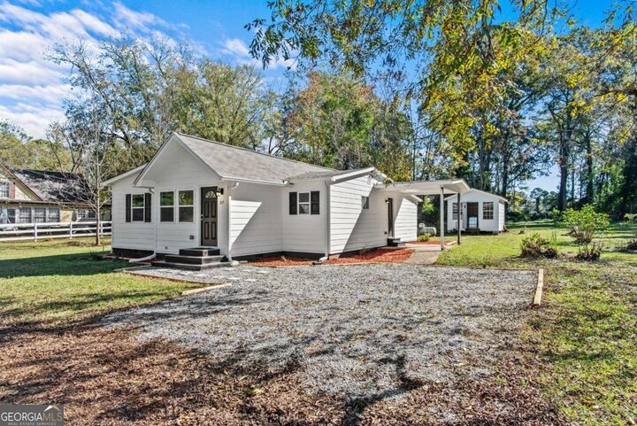 Property Photo:  215 Hunter Street  GA 30669 