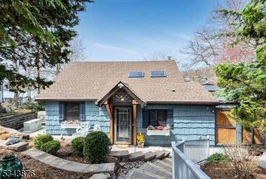 Property Photo: 213 Lakeview Ave NJ 07456