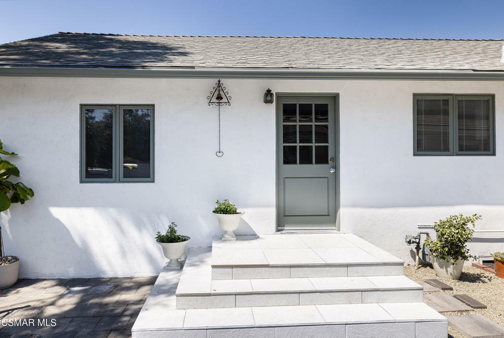 Property Photo: 3937 Blanche Street CA 91107