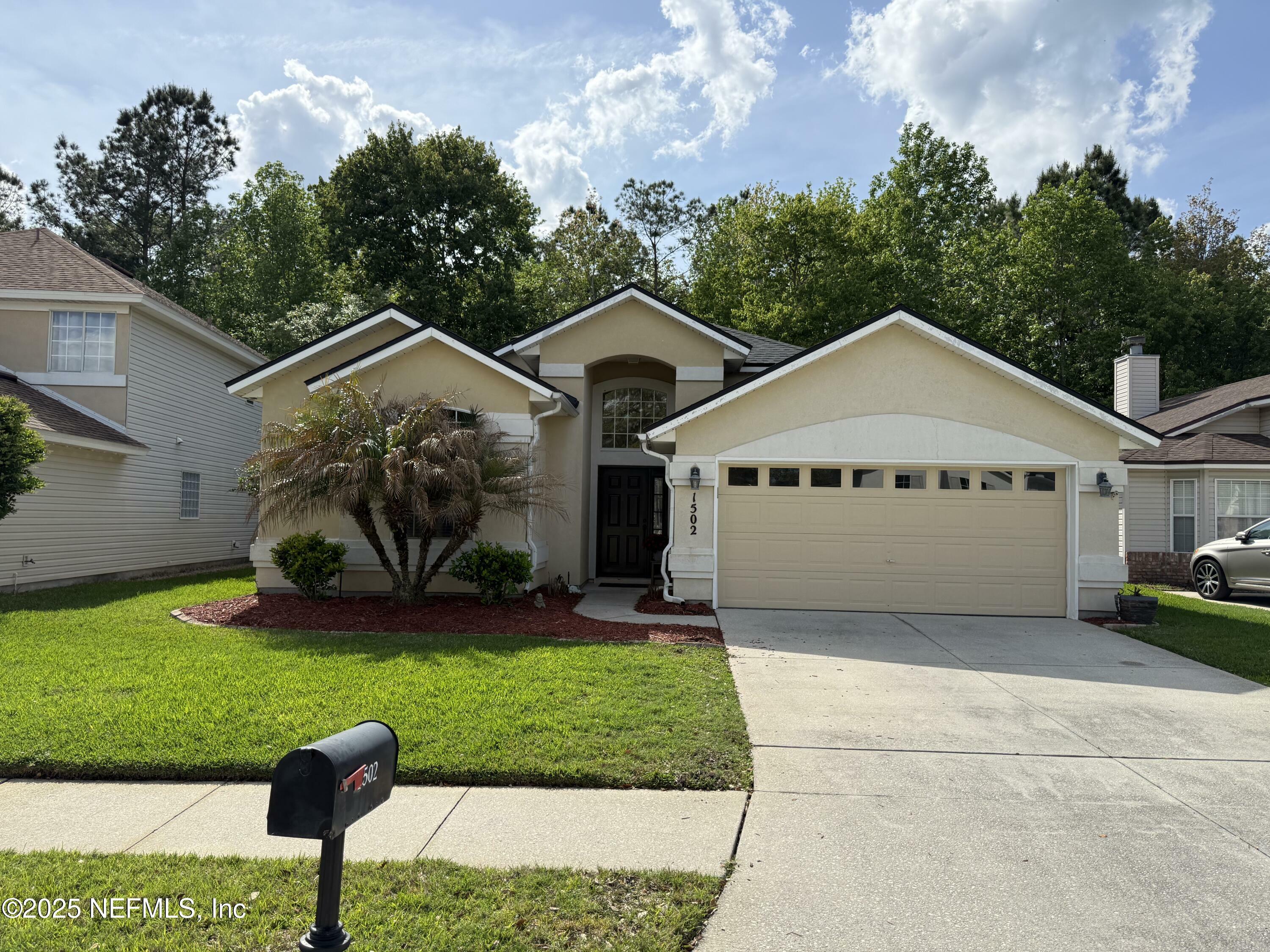 Property Photo: 1502 Cedar Grove Terrace FL 32003