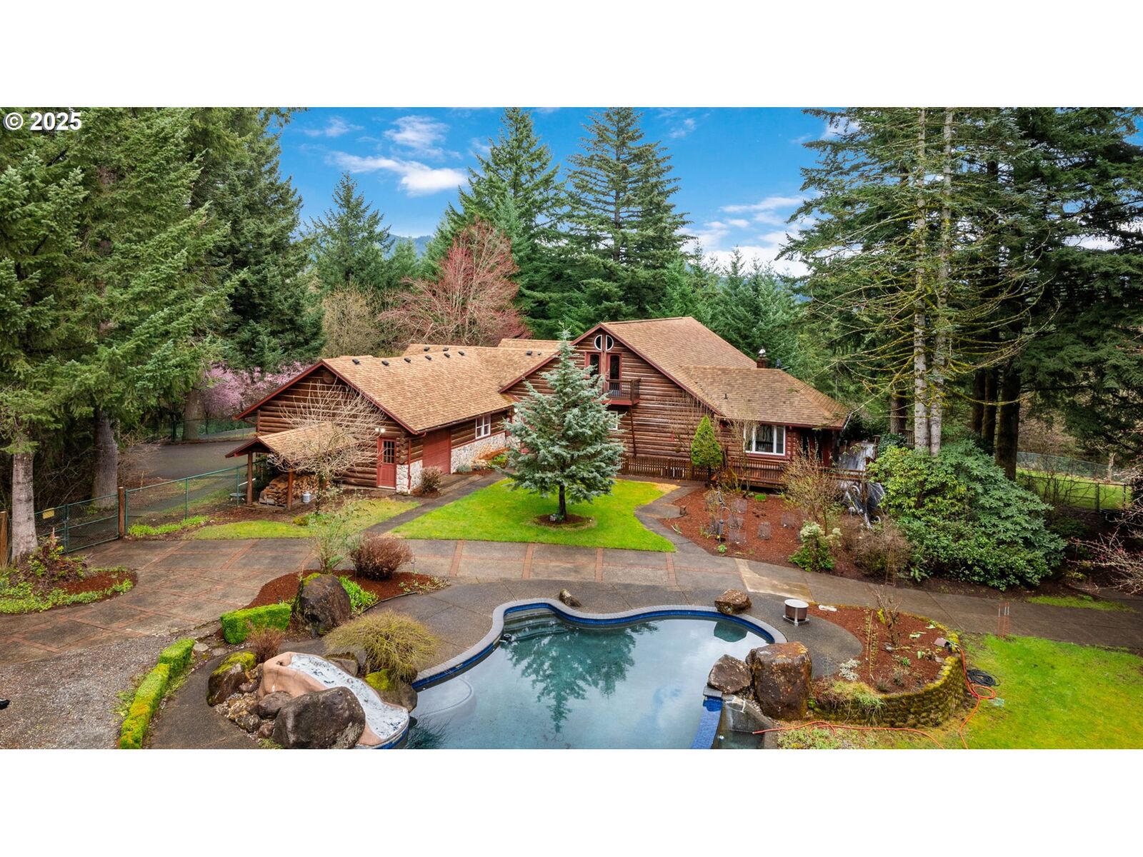 Property Photo:  7552 NE Lessard Rd  WA 98607 