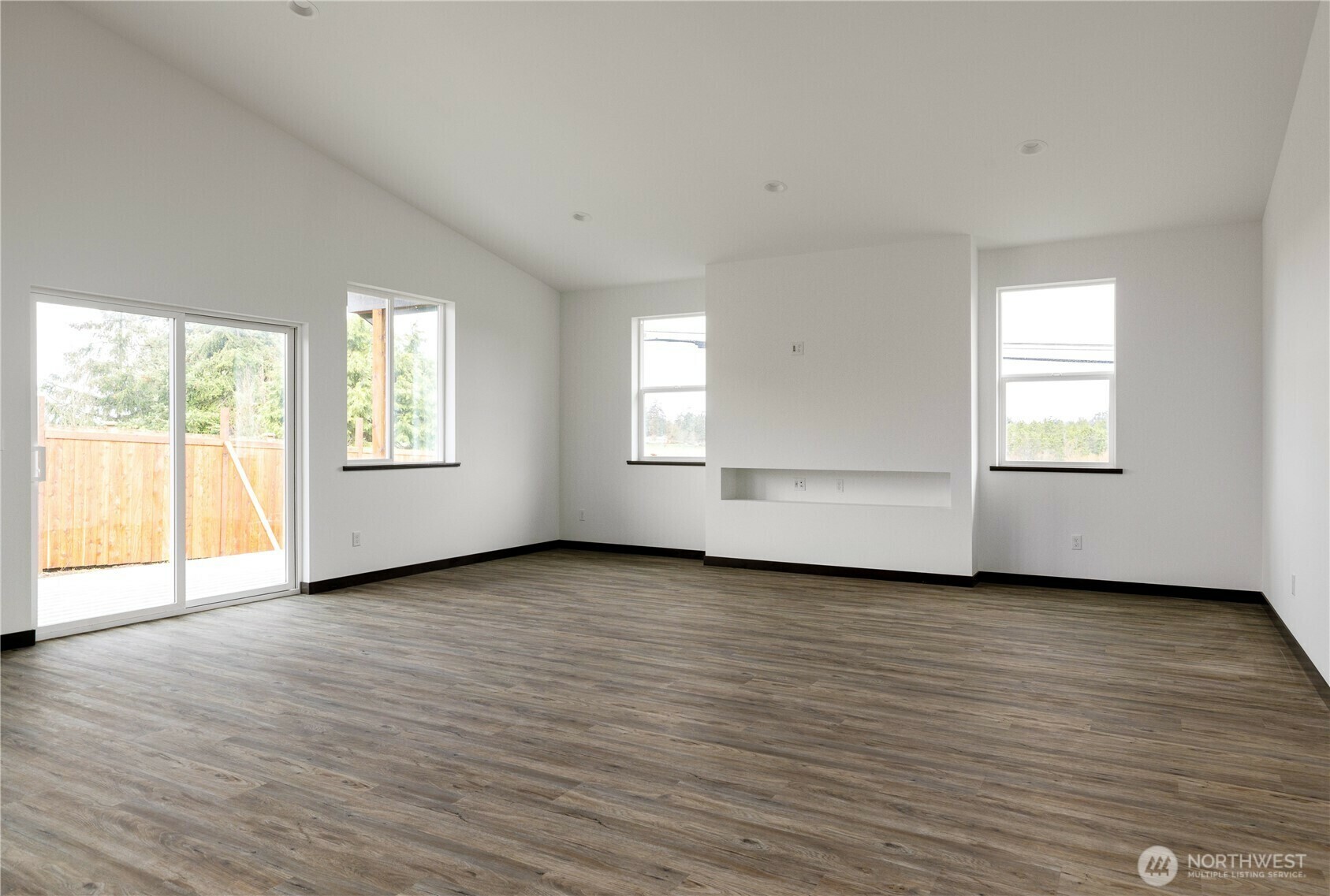 Property Photo: 865 NW Shire Street WA 98277