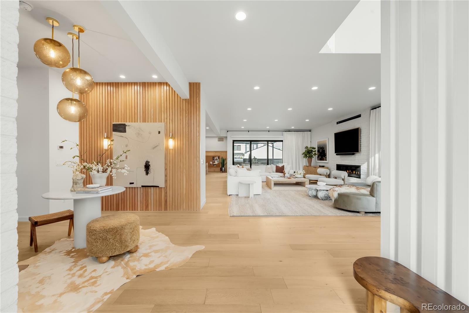 Property Photo: 1001 S Adams Street CO 80209