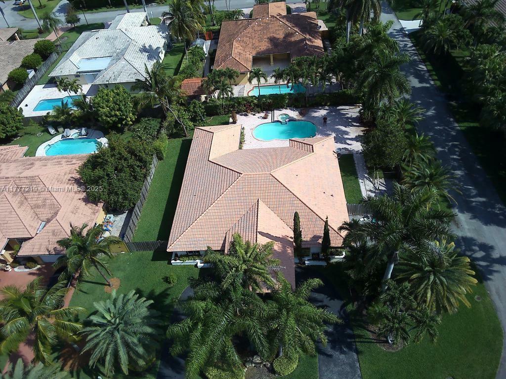 12421 SW 76th St  Miami FL 33183 photo
