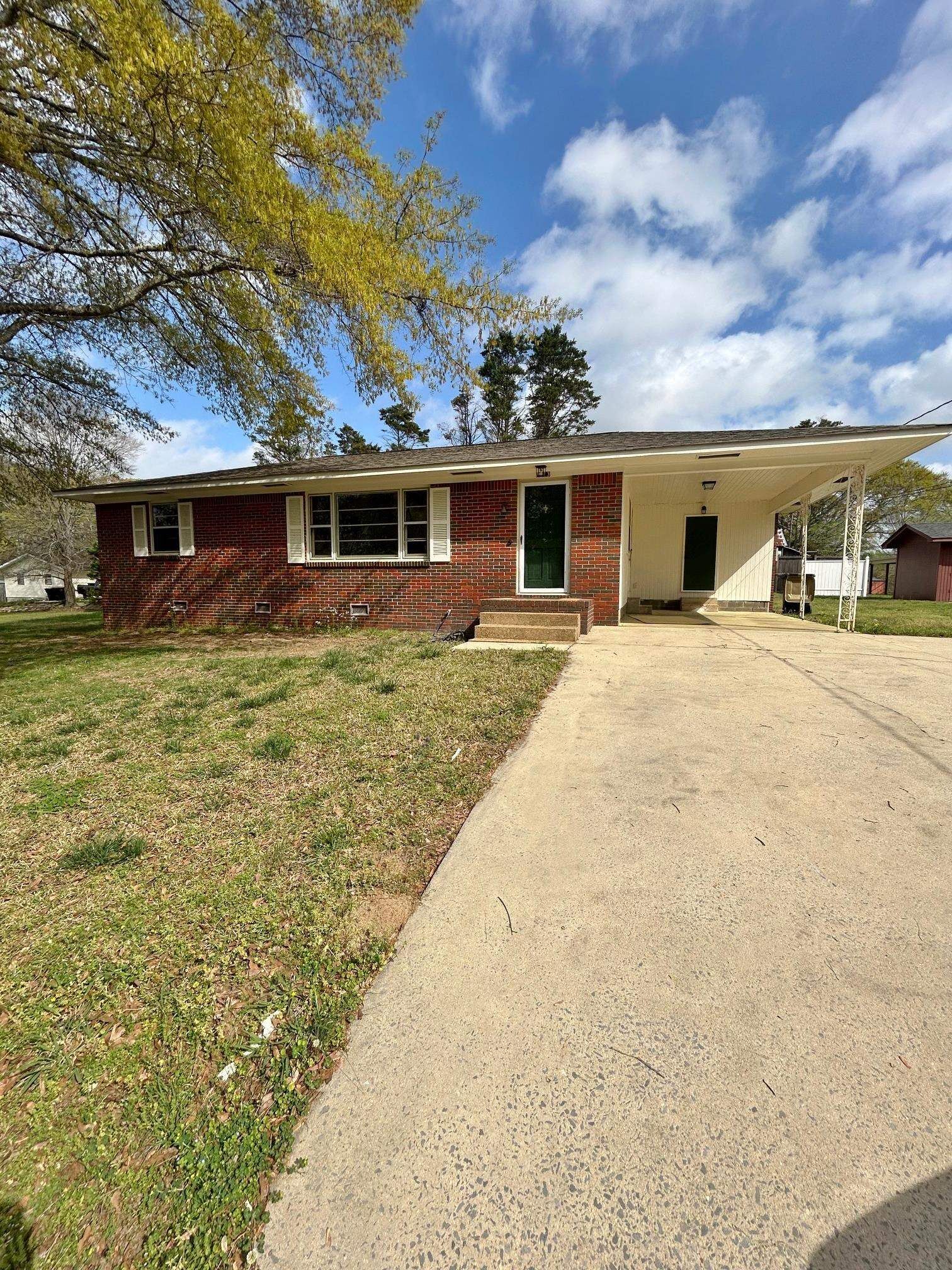 Property Photo: 1413 10th St SE AL 35055 - CULLMAN