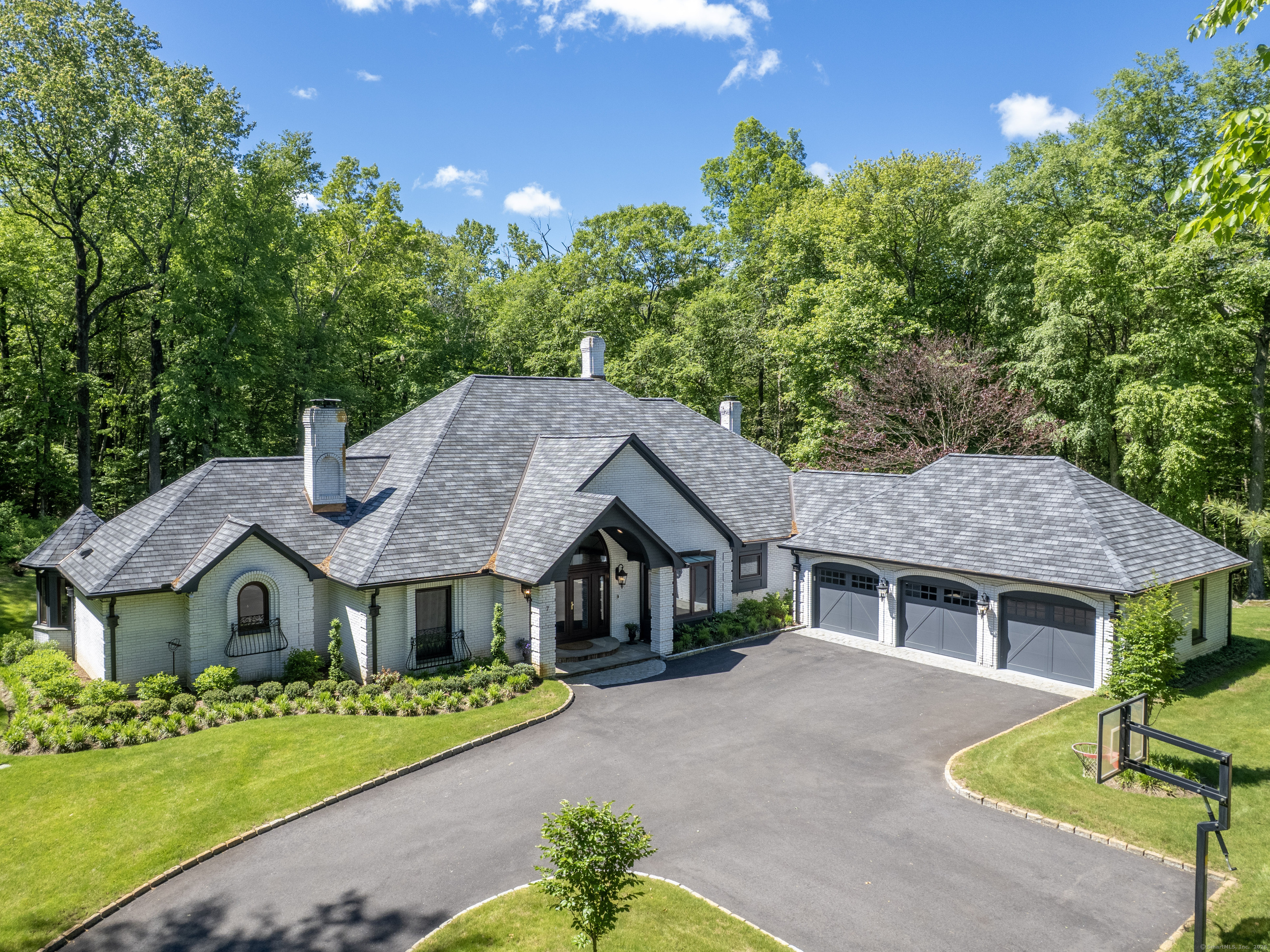Property Photo: 7 Mountain Laurel Drive CT 06831