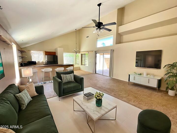 Property Photo: 3877 W Butler Street AZ 85226