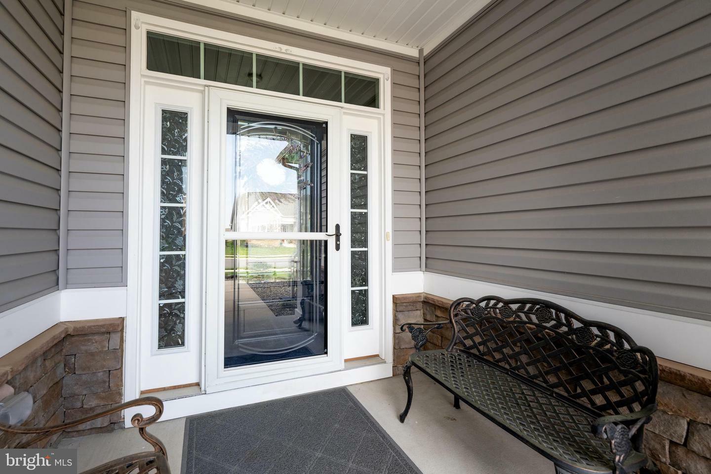 Property Photo: 25 Waterside Drive DE 19933