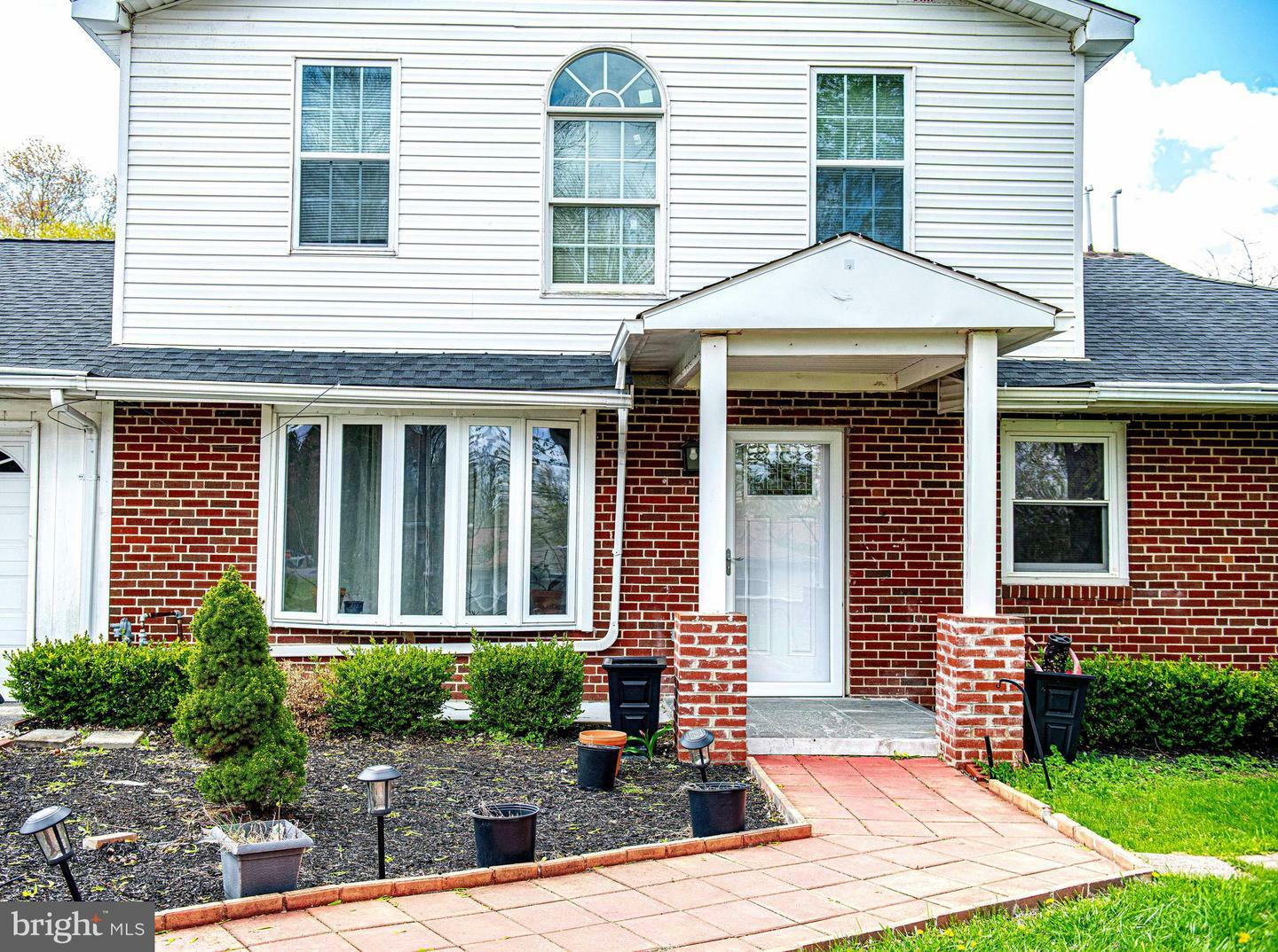 Property Photo: 8421 W Grove Road MD 21043