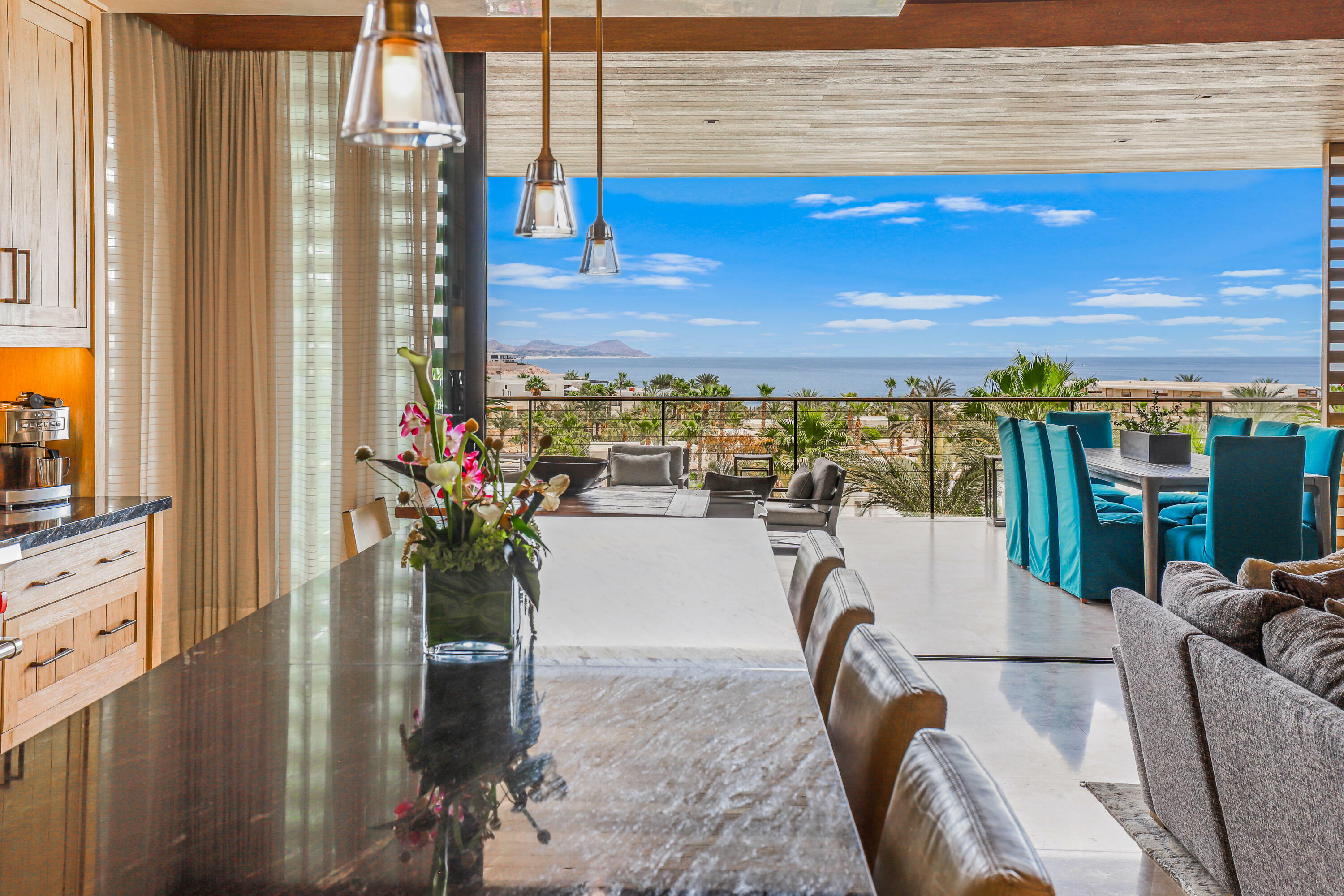 Property Photo: Luna 6 Km 15 Carr. Transp. Cabo-Sj 2125/2127 BS