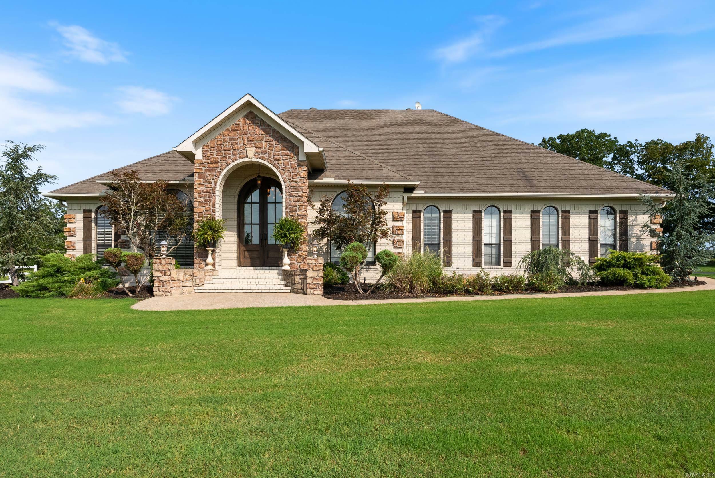 Property Photo: 374 Highway 225 East AR 72058
