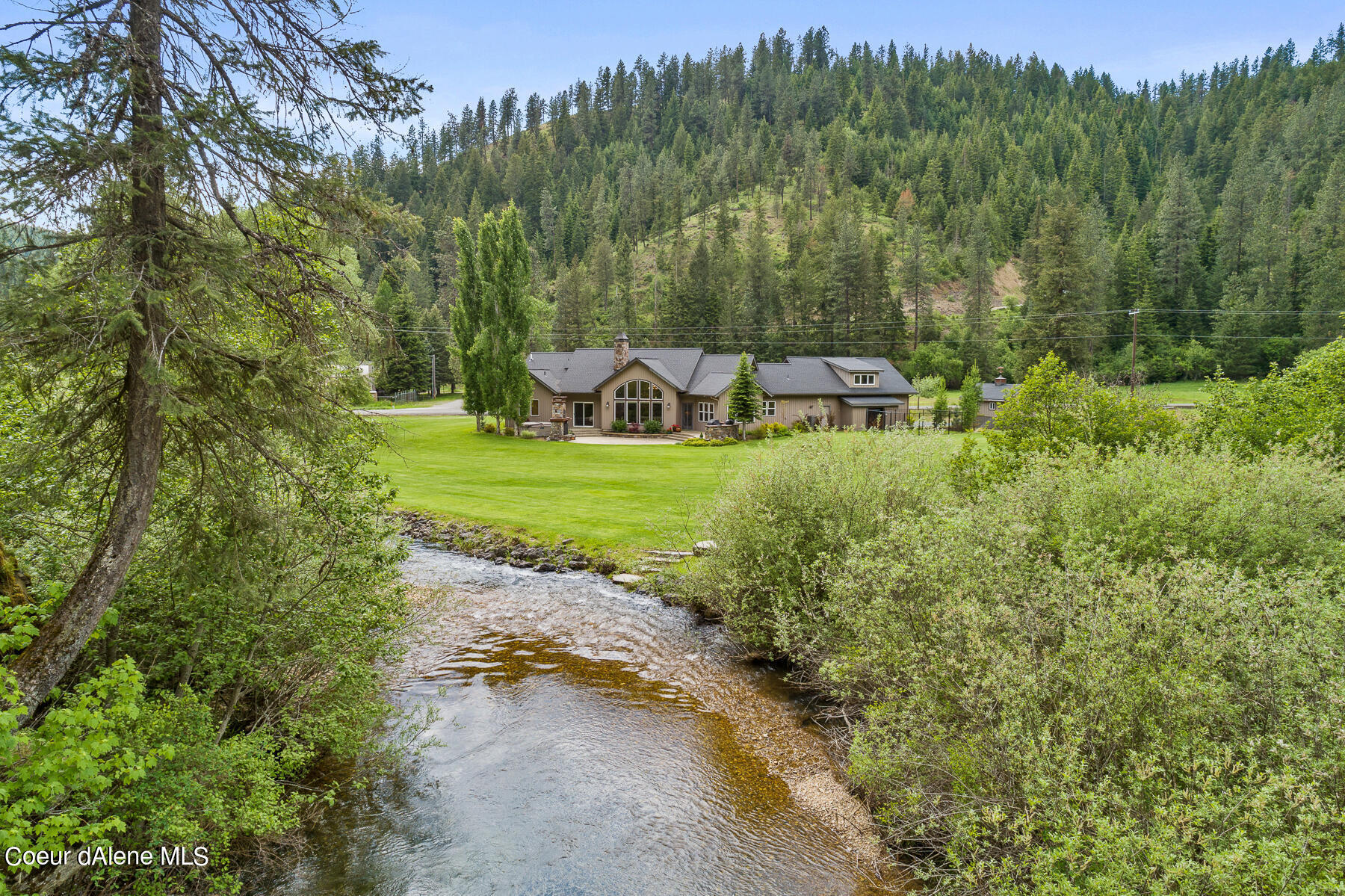 Property Photo: 1990 S Gateway Ranch Rd ID 83814