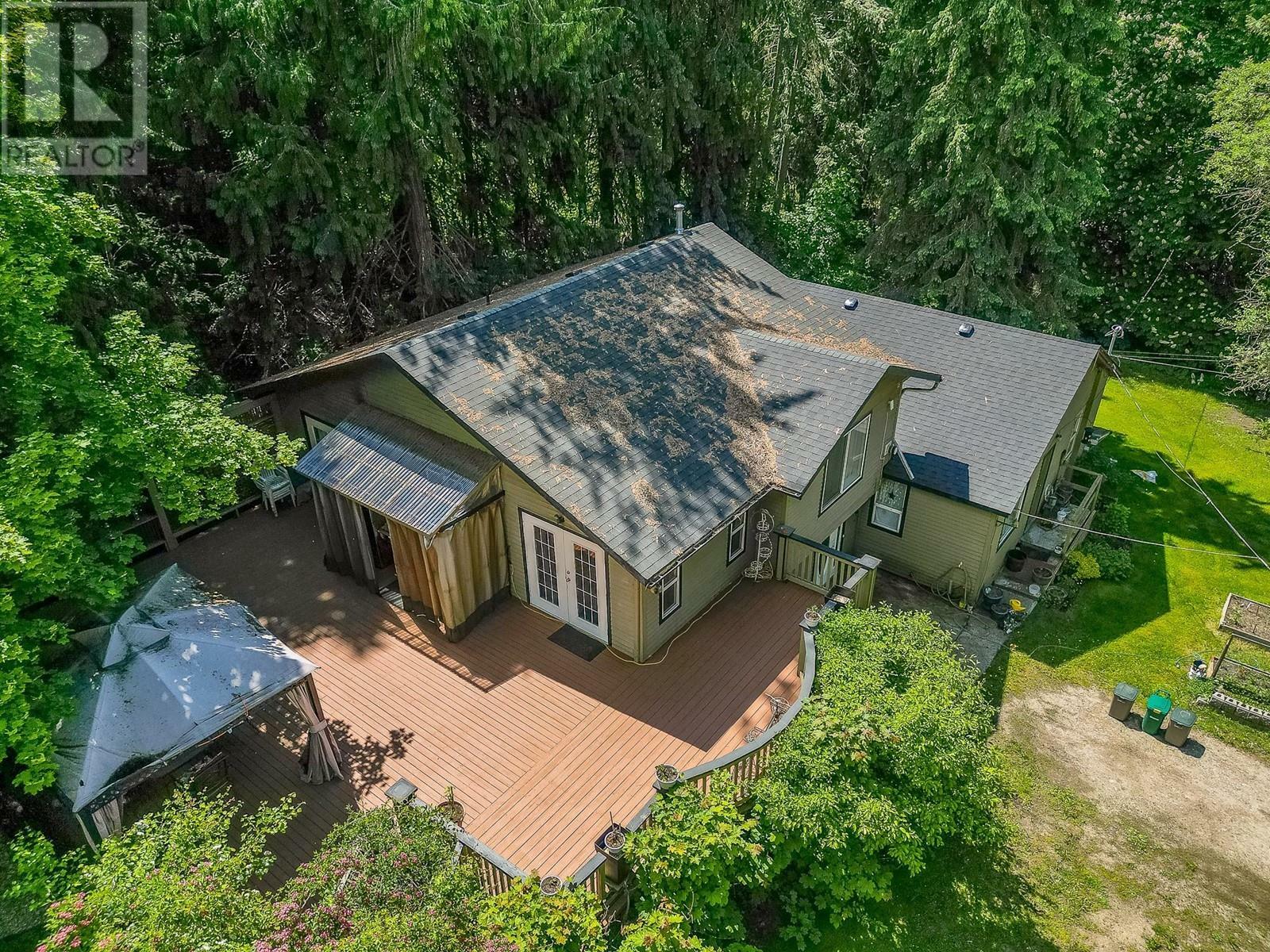 Property Photo:  4850 Foothill Road Southwest  BC V1E 3C2 